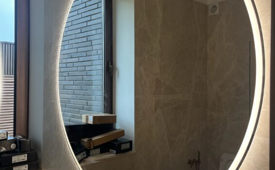 зеркало в ванную с подсветкой